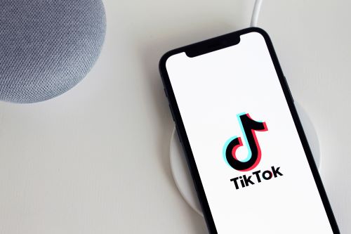 Hintergrund für Tiktok-Videos verwischen
